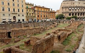 Colosseo Rooms Imperial Róma Exterior photo