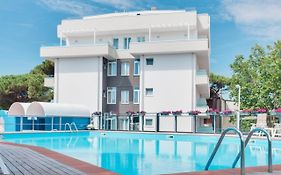 Hotel Nadir Milano Marittima Exterior photo