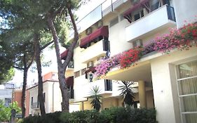 Hotel New Primula Rimini Exterior photo