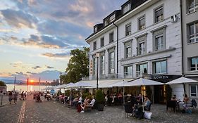 Hotel Loewen Am See Zug Exterior photo