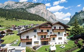 Residence Cesa Rives Selva di Val Gardena Exterior photo