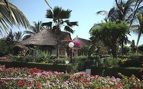 Teranga Saly Hotel M'Bour Exterior photo