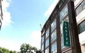 Nantra Silom Hotel Bangkok Exterior photo