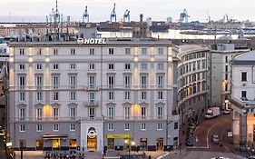 Hotel Aquila & Reale Genova Exterior photo