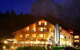 Hotel Valpudra Selva di Val Gardena Exterior photo