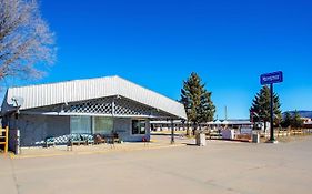 Rodeway Inn & Suites Raton Exterior photo