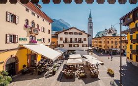 Royal Hotel Cortina Cortina dʼAmpezzo Exterior photo