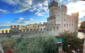 Hotel Grifone Sirmione Exterior photo