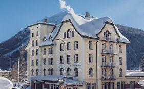 Hotel Montana By Mountain Hotels Davos Exterior photo