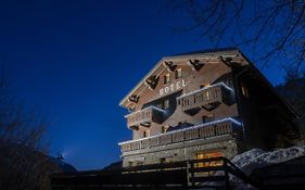 Hotel Rascard Valtournenche Exterior photo