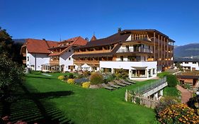 Hotel Muhlgarten San Lorenzo di Sebato Exterior photo