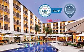 Ibis Phuket Kata Hotel Exterior photo