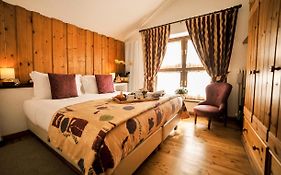 Hotel La Grange - Animal Chic Hotel Courmayeur Exterior photo