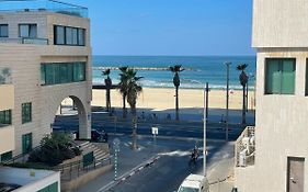 Miraks Harav Kuk Apartman Tel-Aviv Exterior photo