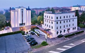 Hotel Gardenia Verona Exterior photo