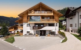 Apartments Chalet Maria Badia  Exterior photo