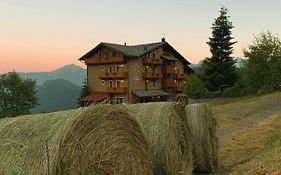 Caprice Des Neiges - Torgnon Hotel Exterior photo