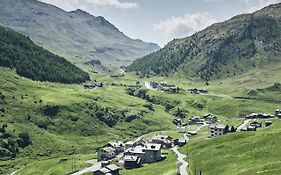 Hotel 2000 Livigno Exterior photo