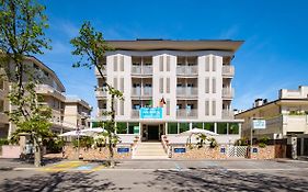 New Bristol Sport Hotel Cesenatico Exterior photo