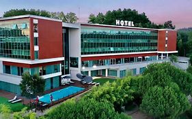 Penafiel Park Hotel & Spa Exterior photo