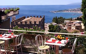 Hotel Mediterranee Taormina Exterior photo