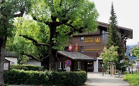 Hotel Krone Lenk Exterior photo