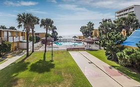 Quality Inn & Suites On The Beach Corpus Christi Exterior photo