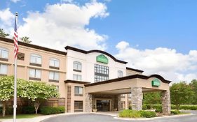 Wingate By Wyndham Raleigh Durham / Airport Hotel Exterior photo