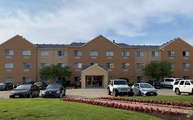 Clarion Inn Near Wright Patterson - Dayton Fairborn Exterior photo