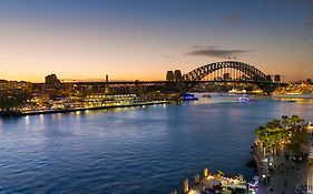 Pullman Quay Grand Sydney Harbour Hotel Exterior photo