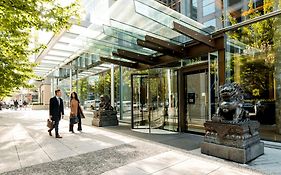 Shangri-La Vancouver Hotel Exterior photo