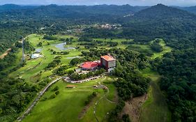 Summit Rainforest Golf Resort & All Inclusive Panamaváros Exterior photo