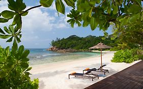 Avani Barbarons Seychelles Resort Grand Anse  Exterior photo