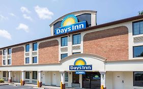 Days Inn By Wyndham Dumfries Quantico Exterior photo