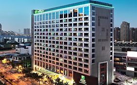 Holiday Inn Shanghai Pudong Nanpu, An Ihg Hotel Exterior photo