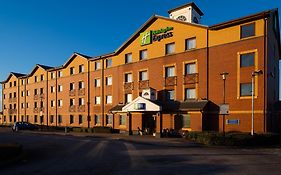 Holiday Inn Express Stoke-On-Trent, An Ihg Hotel Exterior photo