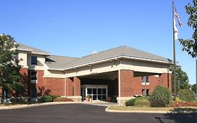 Hampton Inn & Suites Newtown Yardley Exterior photo