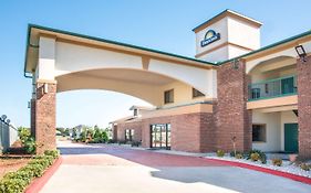 Days Inn By Wyndham Baytown East Exterior photo