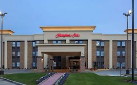 Hampton Inn Dayton Fairborn Wright Patterson Afb Exterior photo