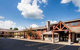 Americinn By Wyndham Menomonie Exterior photo