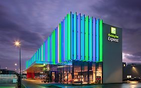 Holiday Inn Express - Aarburg - Oftringen, An Ihg Hotel Exterior photo