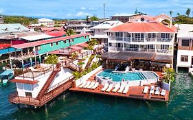 Tropical Suites Hotel Bocas Town Exterior photo