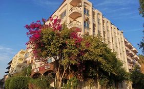 Golden Rose Hotel Gurdaka Exterior photo