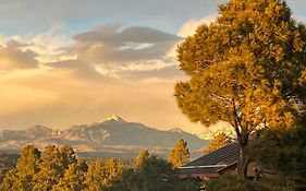 Cozy Pagosa Condo Stunning Mountain And Lake Views! Pagosa Springs Exterior photo