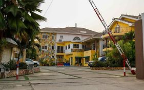 Midindi Hotel Accra Exterior photo