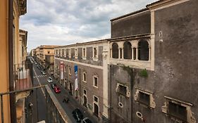 Terrazza Santa Chiara Panzió Catania Exterior photo