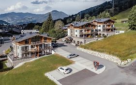 Avenida Panorama Suites Incl Zell Am See - Kaprun Sommercard Exterior photo