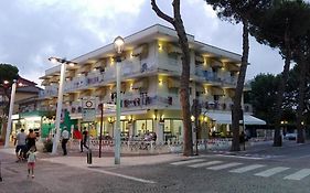 Hotel Franca Misano Adriatico Exterior photo