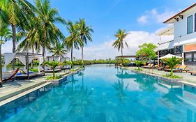 Hoi An Beach Resort Exterior photo