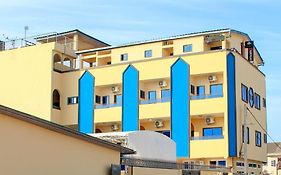 Glory Palace Hotel Cotonou Exterior photo